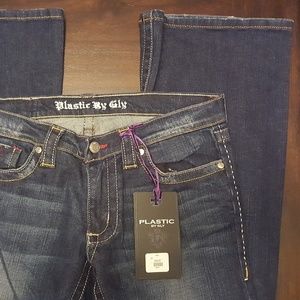 Plastic by Gly